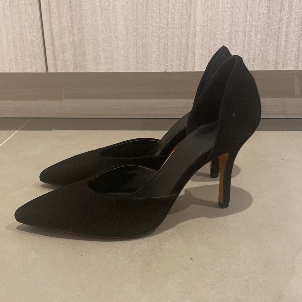 Vince d’orsay black suede pointed toe heels pumps